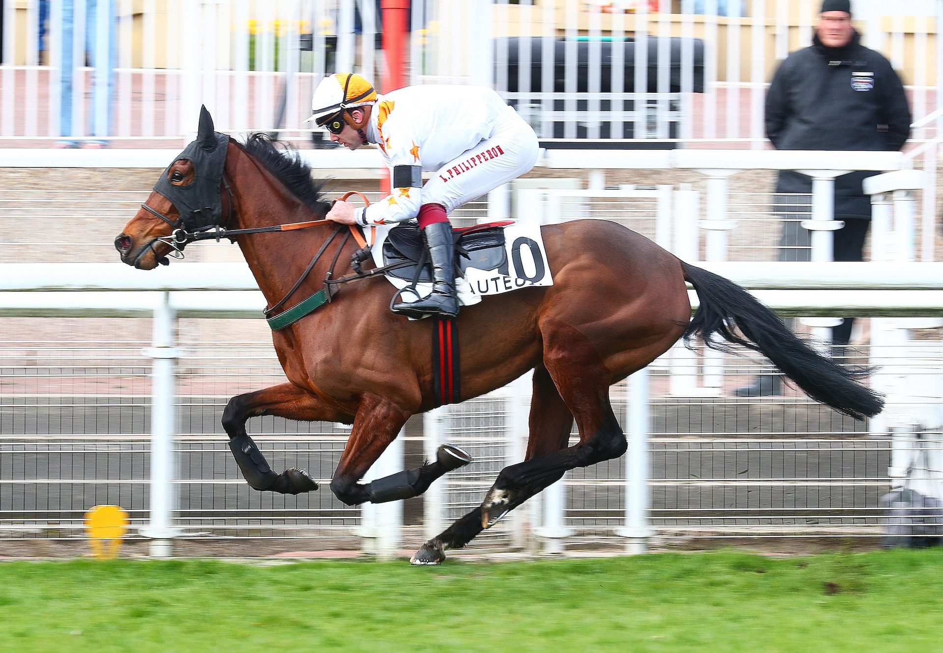 Manlaga (Maxios) Auteuil