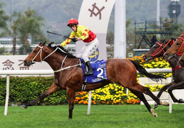 California Spangle (Starspangledbanner) winning the Gr.1 Silver Jubilee Cup at Sha Tin