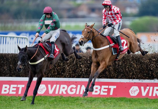 Handstands (Getaway) Wins The Grade 1 Scilly Isles Novices’ Chase