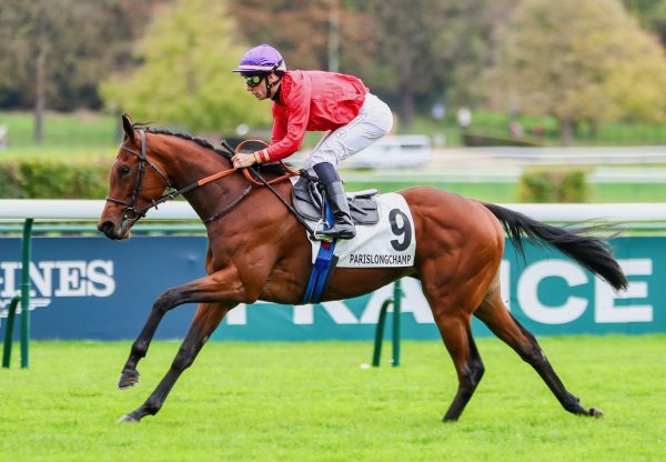 Safia (Sottsass) Impresses On Debut At Longchamp