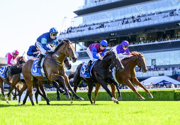 State Visit (Wootton Bassett) Sires Second 750