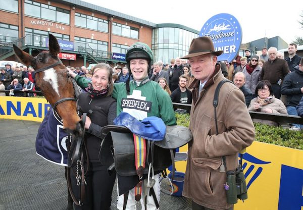 Augusta Kate (Yeats) winning at Fairyhouse